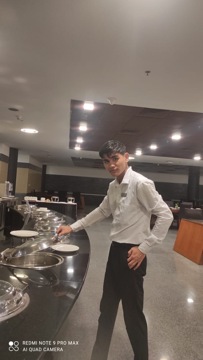Candidate buffet service practice